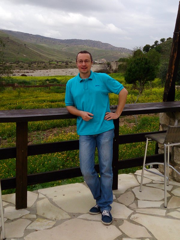 Во внутреннем дворике