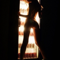 Фанатка Кока-Колы