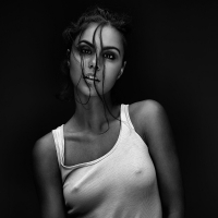 Предательская маечка ;)