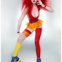 Ну чё, идём на роликах кататься?