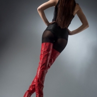 Ох уж эти ножки! Ох уж эти сапожки!