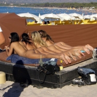 Пляж. Лето, Скоро.