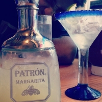 А почему бы и не выпить сегодня чего необычненького?