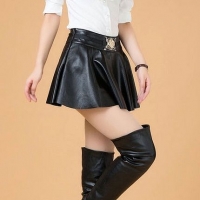 Стройная азиаточка Стройная азиаточка