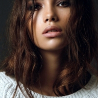 И чё недовольная такая? И чё недовольная такая?