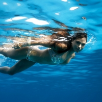 И тут снизу постучали...