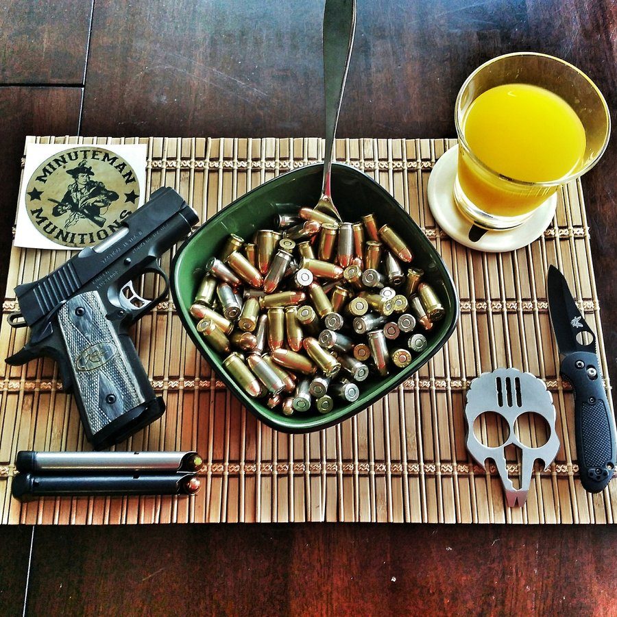 Завтрак милитариста Завтрак милитариста