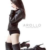 Девушка в сапожках от AROLLO, как всегда, неотразима :)