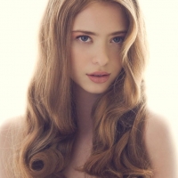 Милая девочка